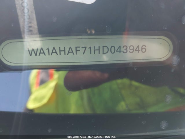 WA1AHAF71HD043946 Audi Q7 PREMIUM