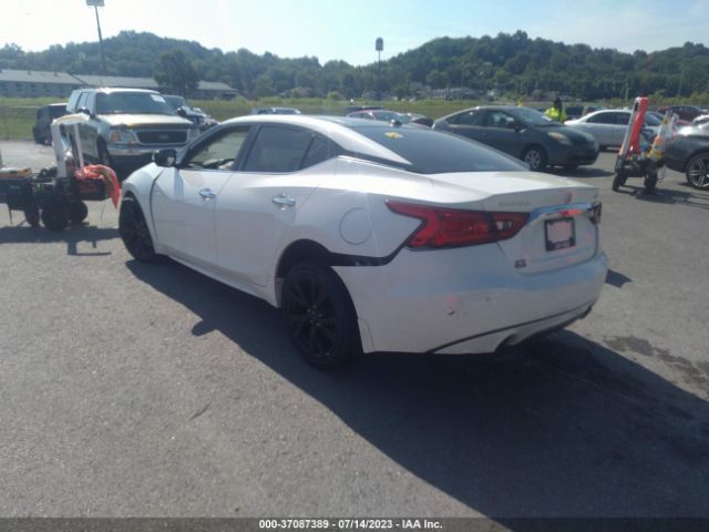 1N4AA6AP4HC394201 Nissan Maxima Platinum