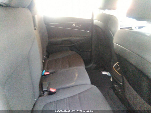 KIA Sorento S V6 2019 5XYPG4A52KG602231 Image 8