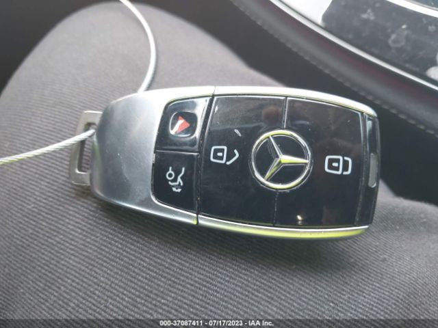 WDDZF4JB4HA098863 Mercedes-Benz E-class E 300