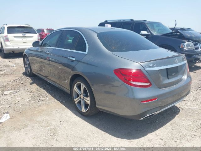 WDDZF4JB4HA098863 Mercedes-Benz E-class E 300