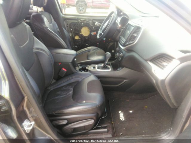 1C4PJLLB0JD604538 Jeep Cherokee Latitude Plus