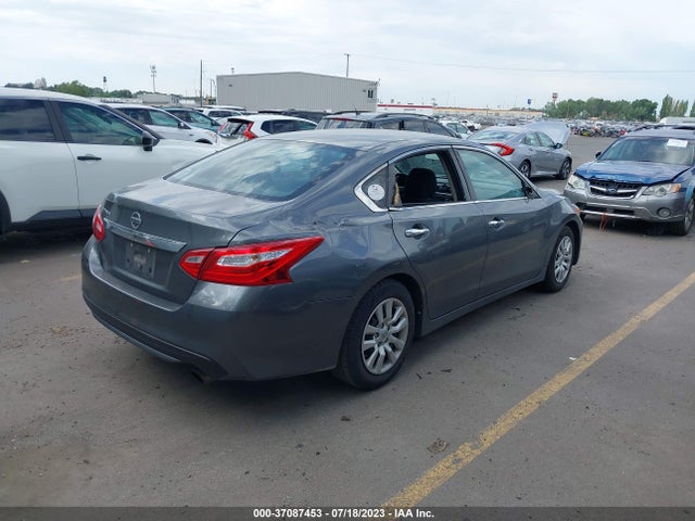 Nissan Altima 2.5 S 2017 1N4AL3APXHC229164 Image 4