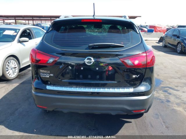 JN1BJ1CP6HW030362 Nissan Rogue Sport Sv