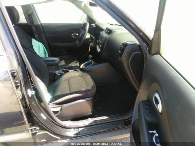 KNDJN2A28G7387514 KIA Soul Base
