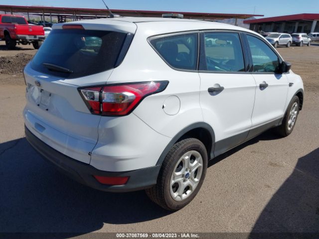 1FMCU0F79JUD00888 Ford ESCAPE S