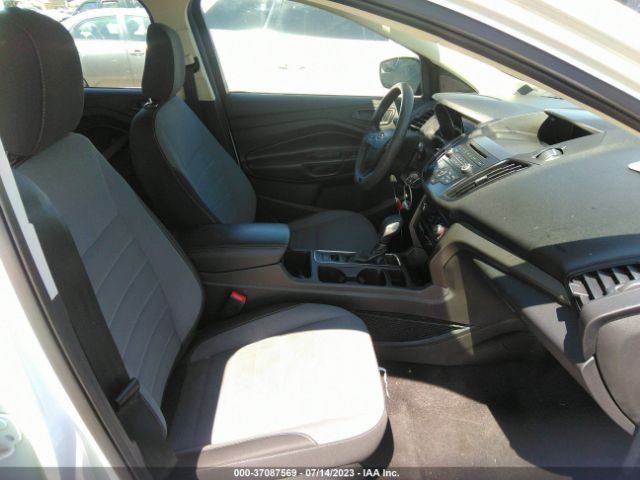 1FMCU0F79JUD00888 Ford ESCAPE S