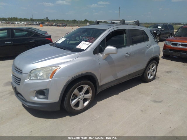 Chevrolet TRAX LTZ 2015 3GNCJTSB0FL205007 Image 2