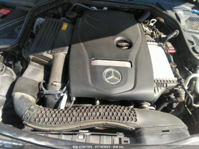 55SWF4KB6FU027758 Mercedes-Benz C 300 Sport 4matic/luxury 4matic/4matic