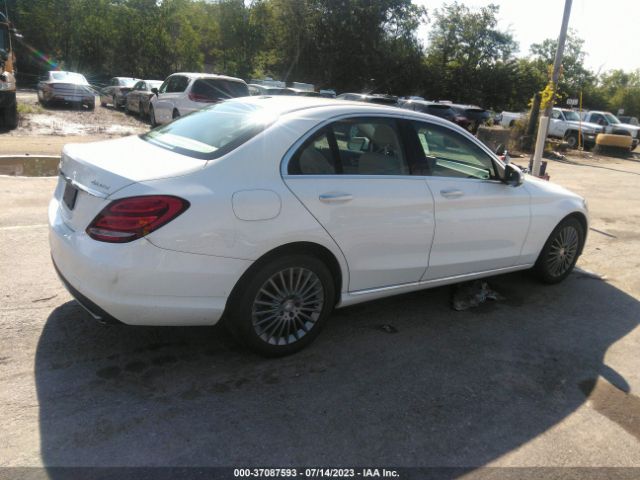 55SWF4KB6FU027758 Mercedes-Benz C 300 Sport 4matic/luxury 4matic/4matic