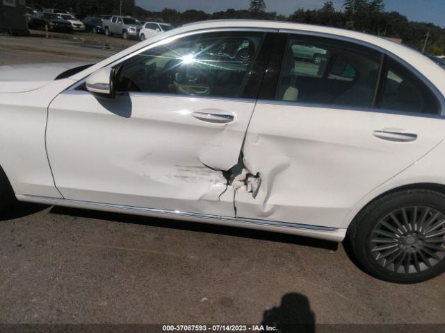 55SWF4KB6FU027758 Mercedes-Benz C 300 Sport 4matic/luxury 4matic/4matic