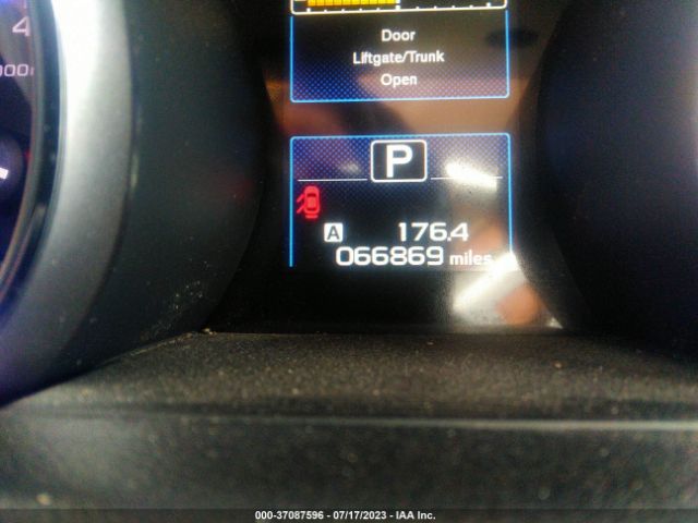 4S4BSACC5F3252764 Subaru Outback 2.5i Premium