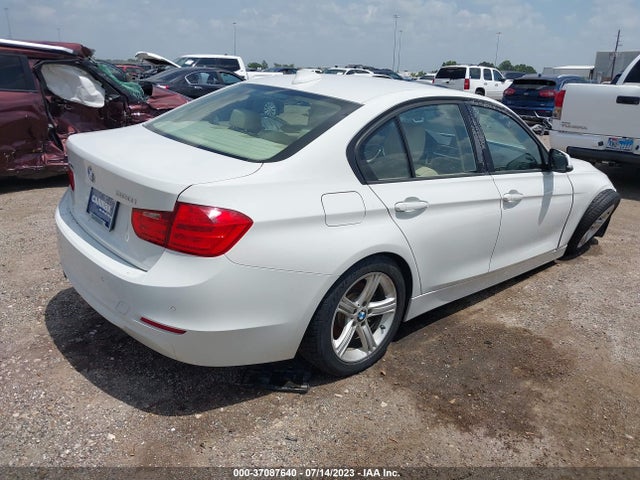 WBA3C3C53FK201396 BMW 320i Xdrive