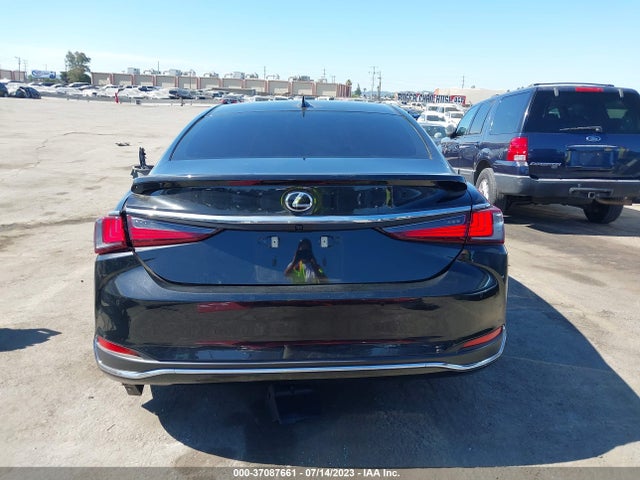 58ADA1C16PU031947 Lexus Es Es 300h