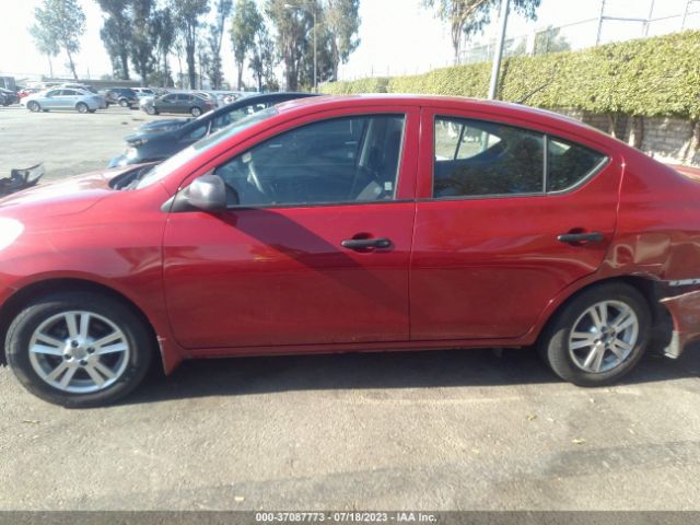 3N1CN7AP0EL831613 Nissan Versa S Plus