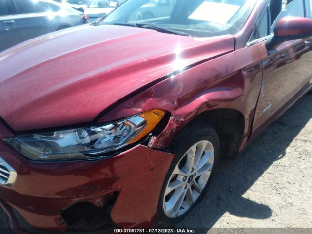 3FA6P0LU6KR220725 Ford Fusion Hybrid Se