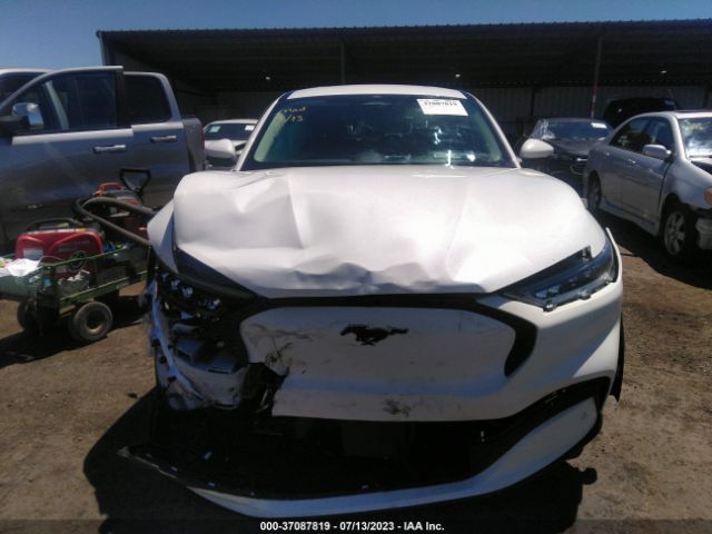 3FMTK1RMXNMA04284 Ford Mustang Mach-e Select