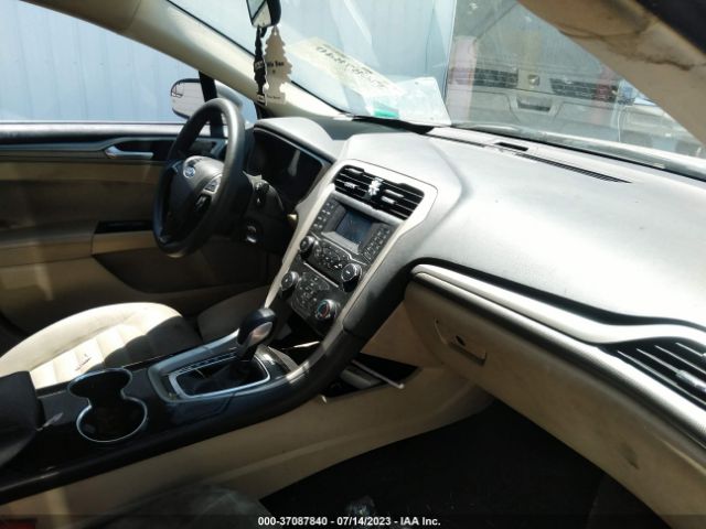 3FA6P0H73FR208475 Ford FUSION SE