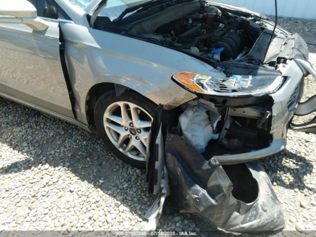 3FA6P0H73FR208475 Ford FUSION SE