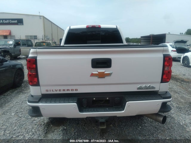 2015 CHEVROLET SILVERADO 2500HD BUILT HIGH COUNTRY VIN: 1GC1KXE8XFF596441