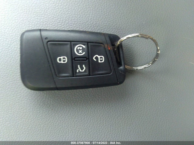 3VVRX7B2XNM006405 Volkswagen TAOS SE