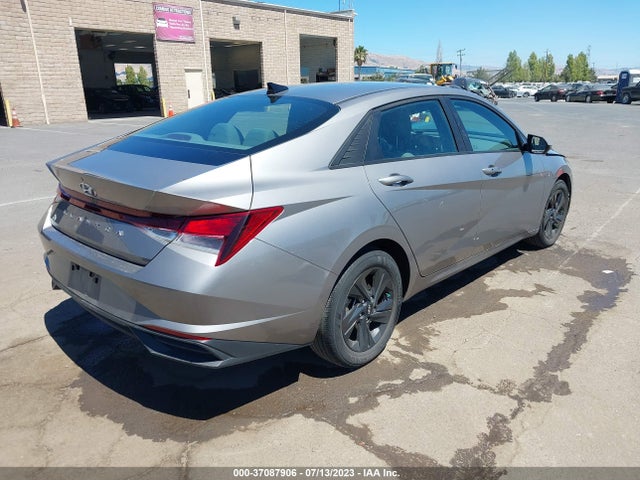 2021 HYUNDAI ELANTRA SEL VIN: KMHLS4AG4MU063364