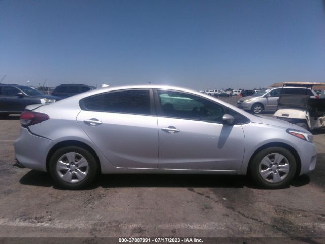 3KPFK4A79HE073698 KIA FORTE LX