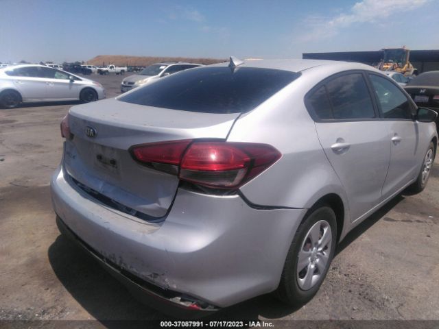 3KPFK4A79HE073698 KIA FORTE LX