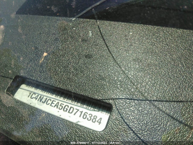 1C4NJCEA5GD716384 Jeep Compass High Altitude Edition