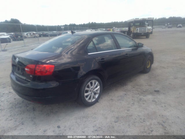 3VWD07AJ6EM441411 Volkswagen Jetta Sedan Se W/connectivity/sunroof