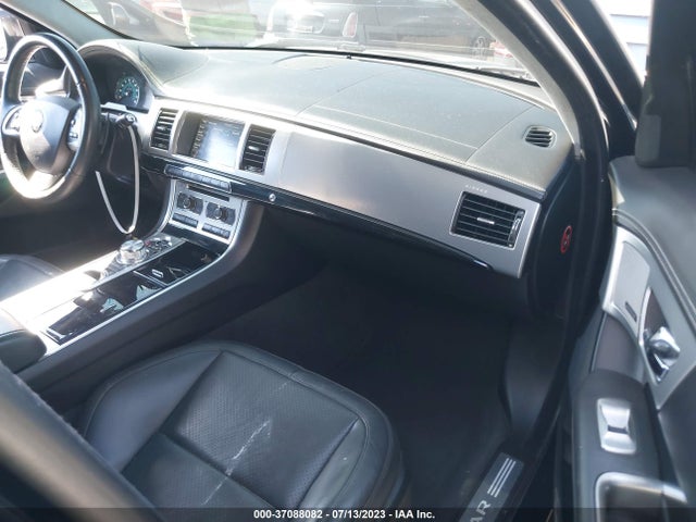 SAJWA0HP5EMU25627 Jaguar Xf V8 Supercharged