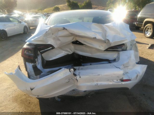 5YJ3E1EA8PF587145 Tesla MODEL 3