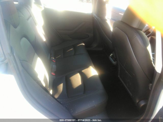 5YJ3E1EA8PF587145 Tesla MODEL 3