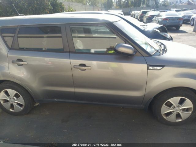 KNDJN2A20F7219655 KIA Soul Base