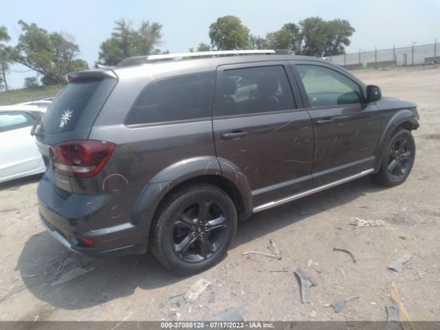 3C4PDDGG1JT530284 Dodge Journey Crossroad