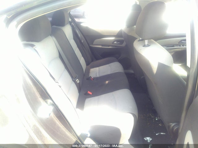 Chevrolet Cruze Limited Ls 2016 1G1PC5SH3G7216005 Image 8