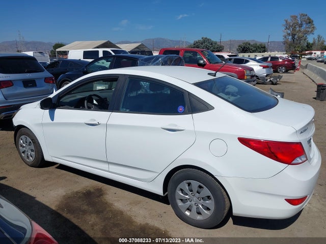 Hyundai ACCENT SE 2017 KMHCT4AE8HU171620 Image 6