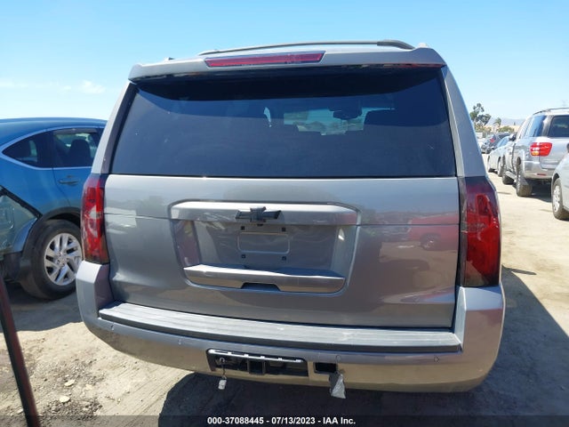 Chevrolet Tahoe Lt 2018 1GNSCBKC1JR184484 Image 8