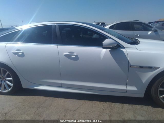 SAJWJ1CD0G8V92072 Jaguar Xj R-sport