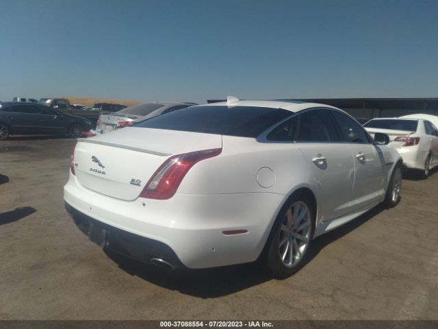 SAJWJ1CD0G8V92072 Jaguar Xj R-sport