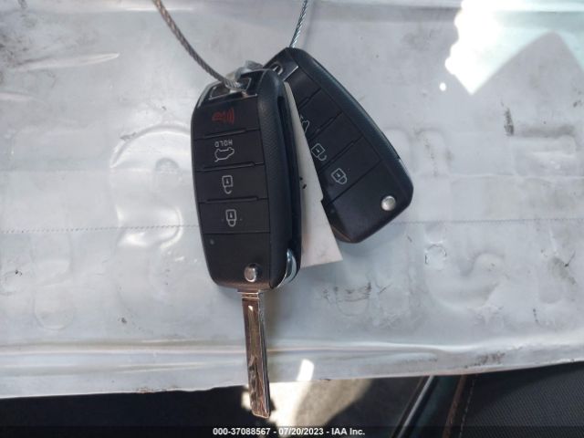 KNDJN2A22E7038894 KIA Soul Base
