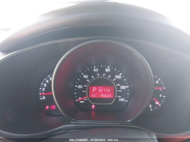 KNDJN2A22E7038894 KIA Soul Base