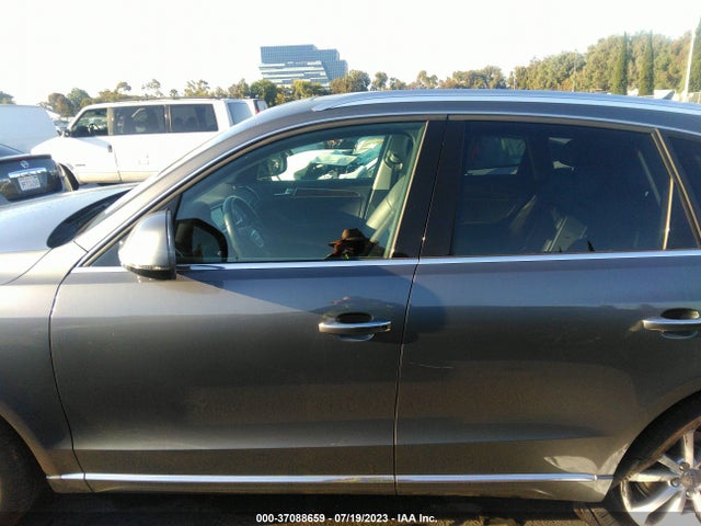 WA1LFAFP1FA094991 Audi Q5 Premium Plus