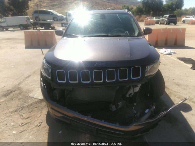 3C4NJCBBXLT141328 Jeep Compass Latitude