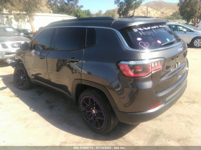 3C4NJCBBXLT141328 Jeep Compass Latitude