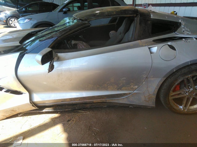Chevrolet Corvette 2lt 2015 1G1YD2D75F5119516 Image 7
