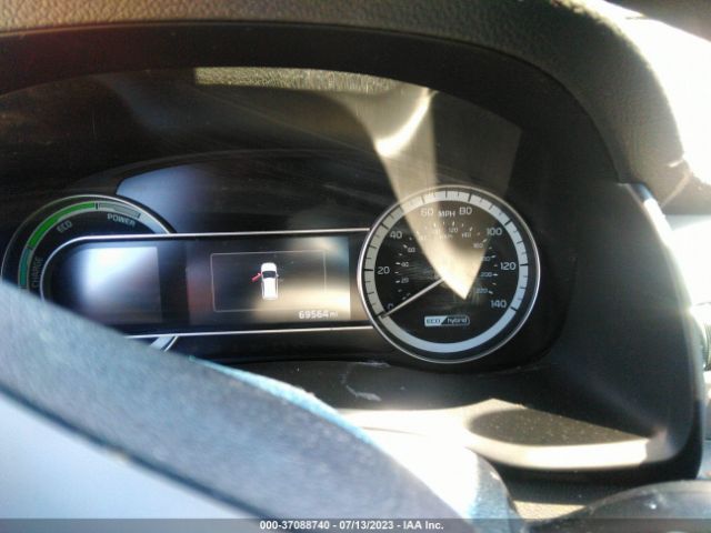 KNDCB3LC0H5045839 KIA NIRO LX