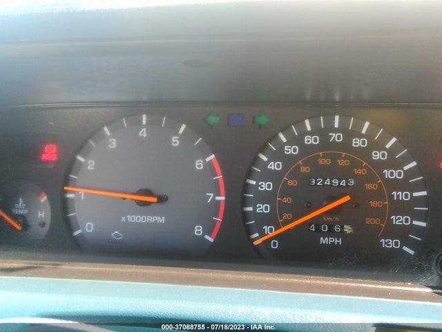 1990 TOYOTA CAMRY LE VIN: 4T1SV22EXLU151354