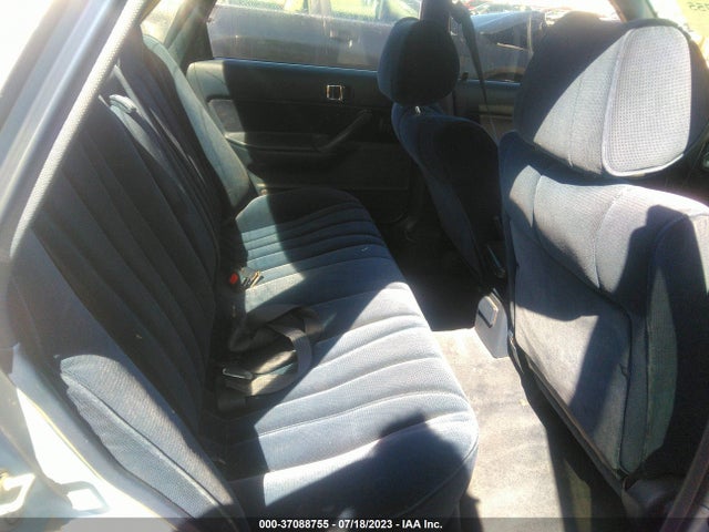 1990 TOYOTA CAMRY LE VIN: 4T1SV22EXLU151354