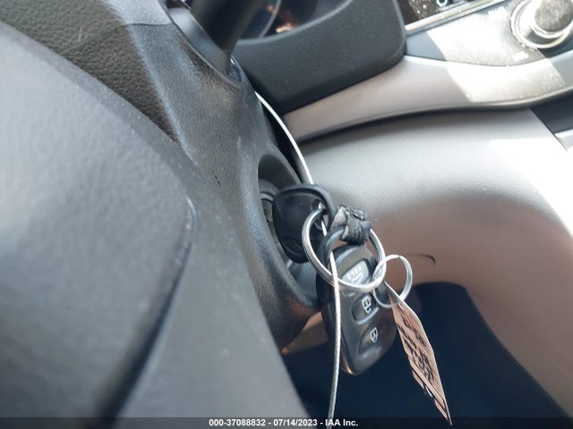 Hyundai ELANTRA SE 2017 5NPD74LF9HH103307 Image 11